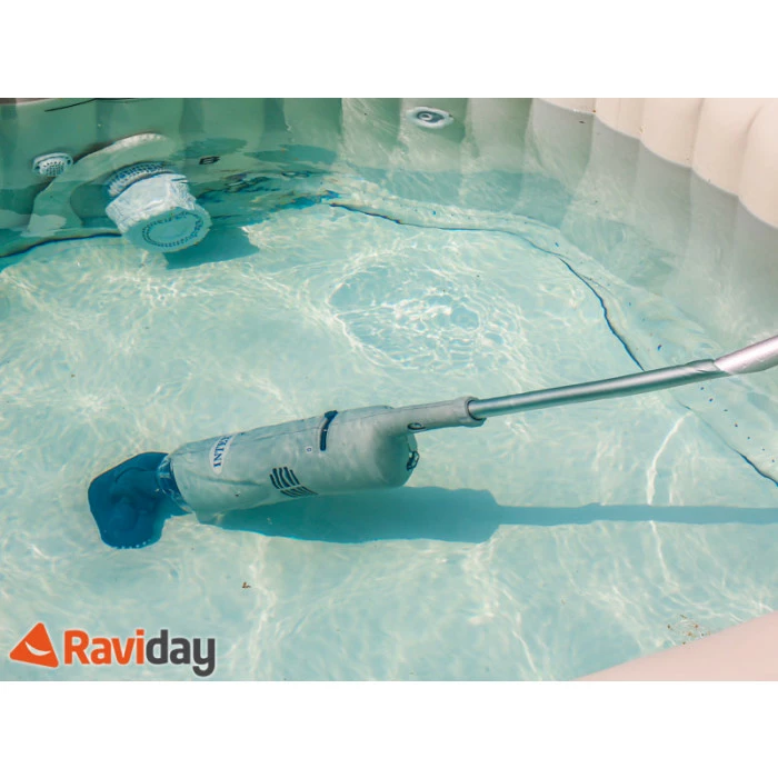 Aspirateur Nettoyeur à Batterie Pour Piscine Et Spa Intex – Image 5